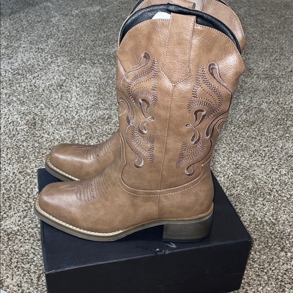 🖤Brown Western Cowboy Boots - Picture 1 of 2